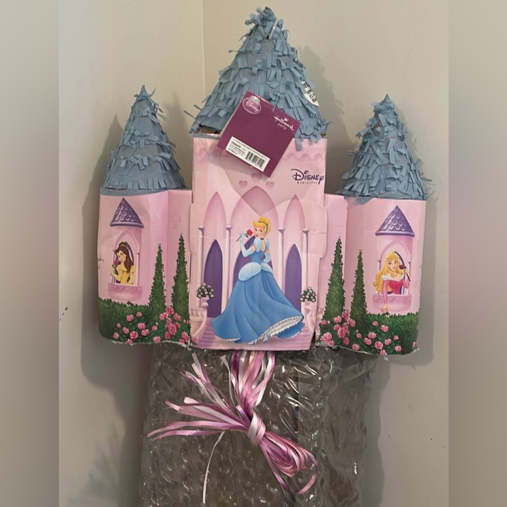 RARE NOS Hallmark Brand Disney Princess Castle Pinata - Pink and Blue - With Tag